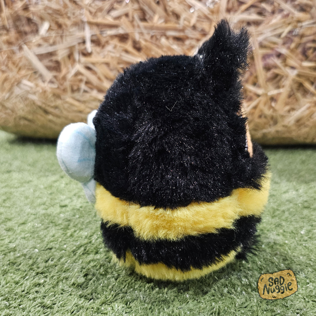 Bee Mini Keychain Nuggie - PREORDER**